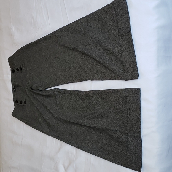 Express Design Studio High Wasted Wide Leg Pants - Picture 3 of 9